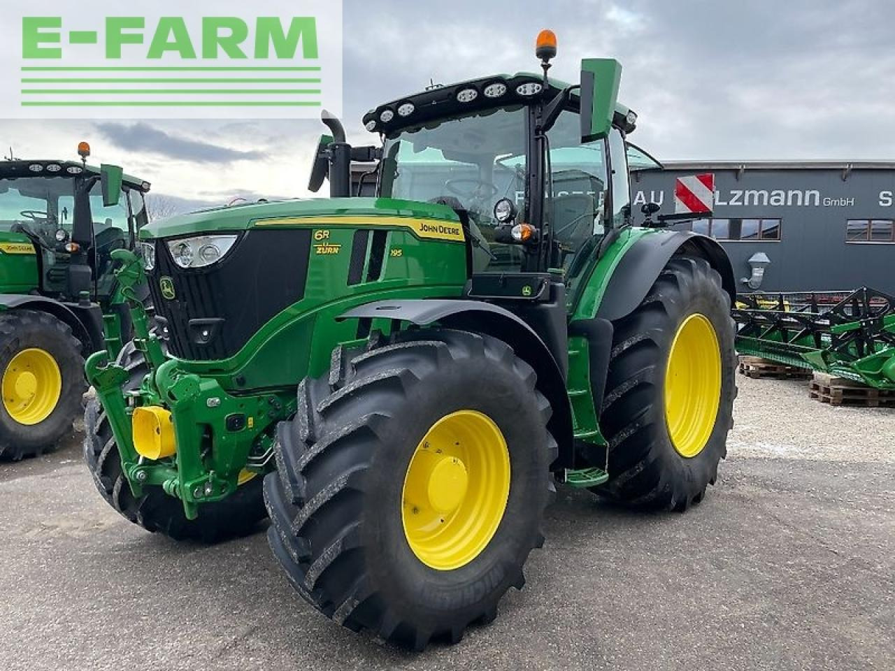 Farm tractor John Deere 6r 195