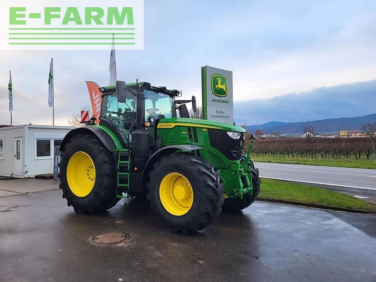 Farm tractor John Deere 6r 250 mp24