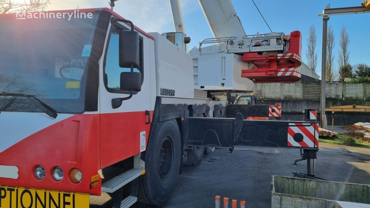 Mobile crane Liebherr LTM 1130 5.1