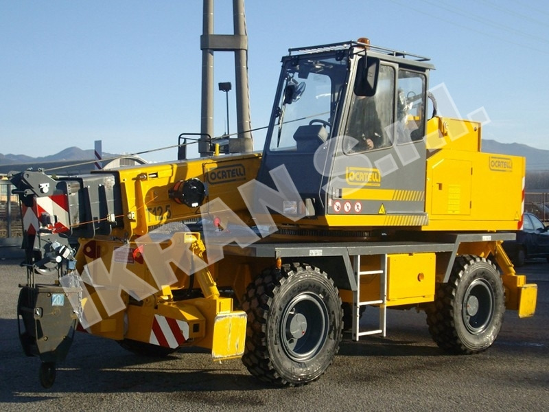 New Rough terrain crane Locatelli GRIL 13.12