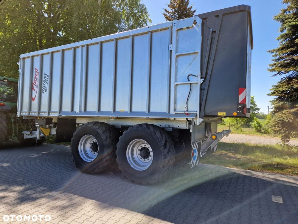 Farm trailer Fliegl ASW 271