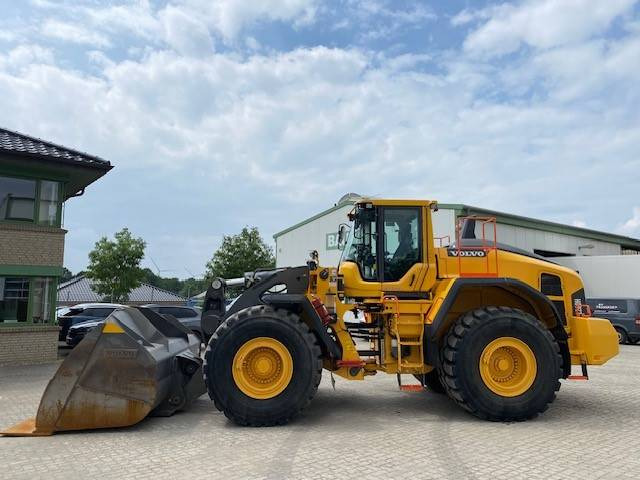 Wheel loader Volvo L 260 H MIETE / RENTAL (12002252)