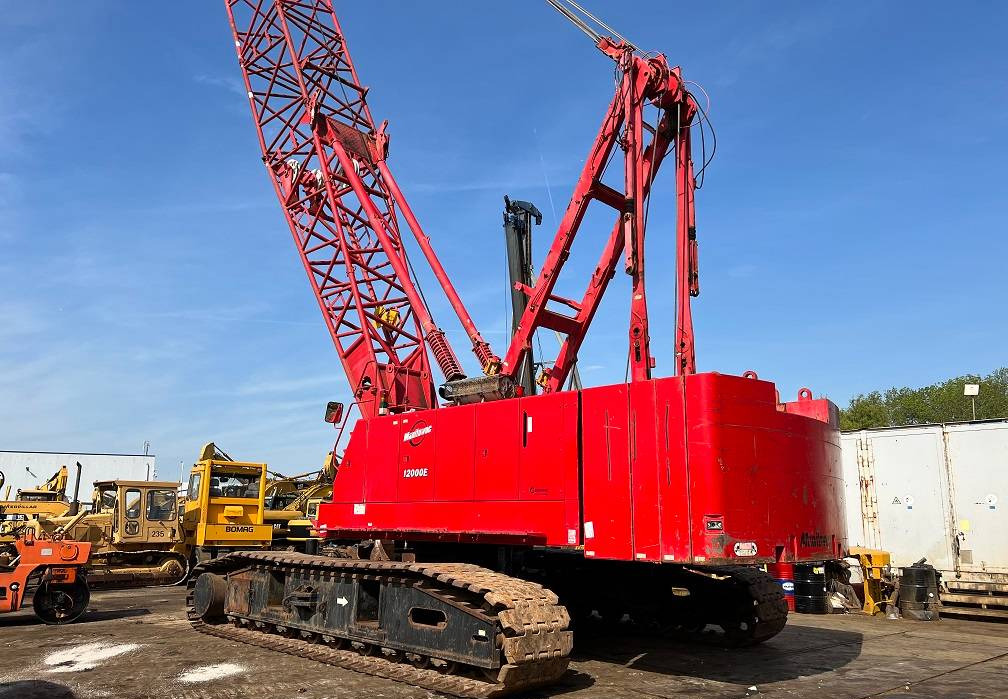 Crawler crane Manitowoc 12000E