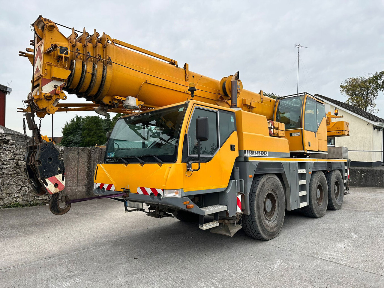 Mobile crane Liebherr LTM 1055-1