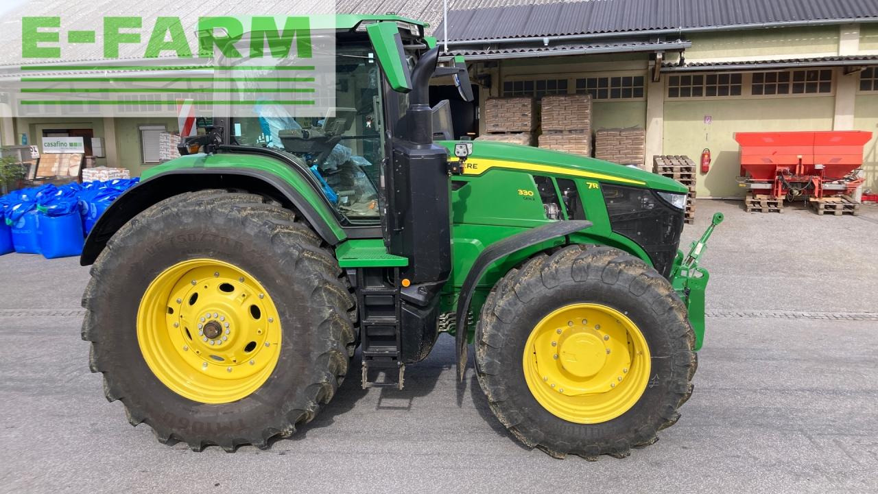 Farm tractor John Deere 7R330