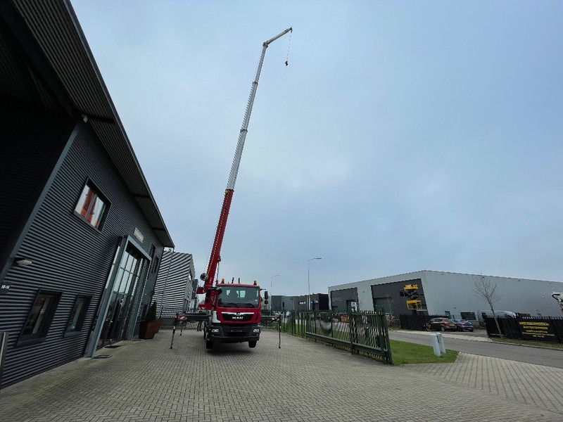 All terrain crane Böcker AK 42/4000