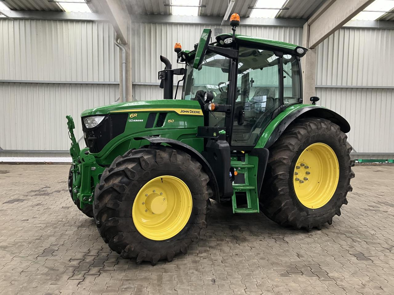 Farm tractor John Deere 6R 150