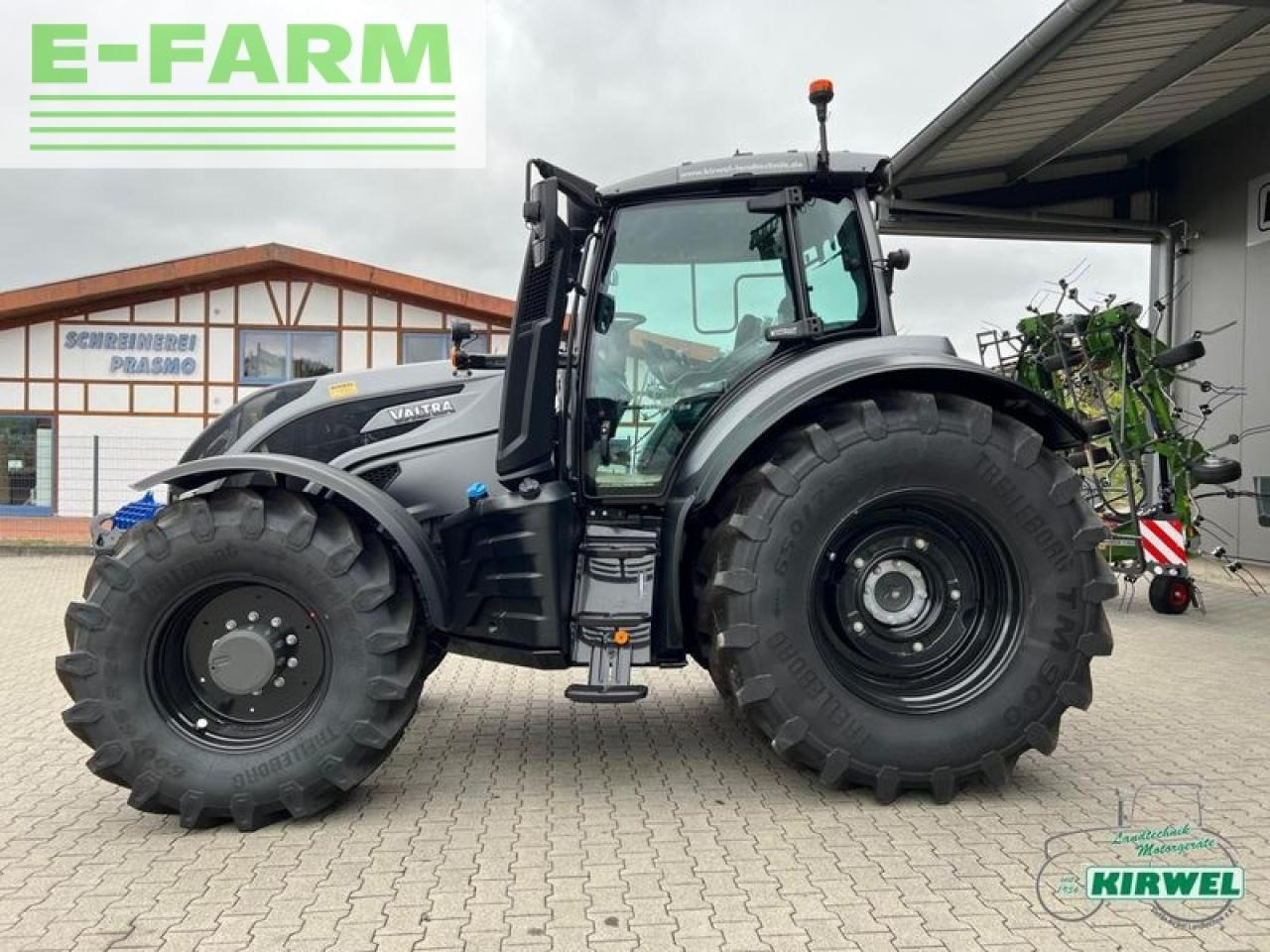 Farm tractor Valtra t 235 direct