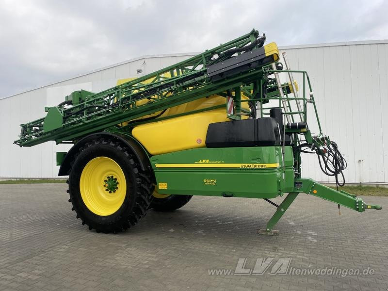 Trailed sprayer John Deere R975i