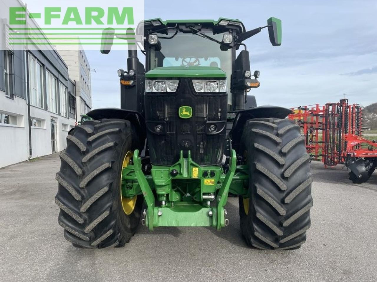 Farm tractor John Deere 7r310