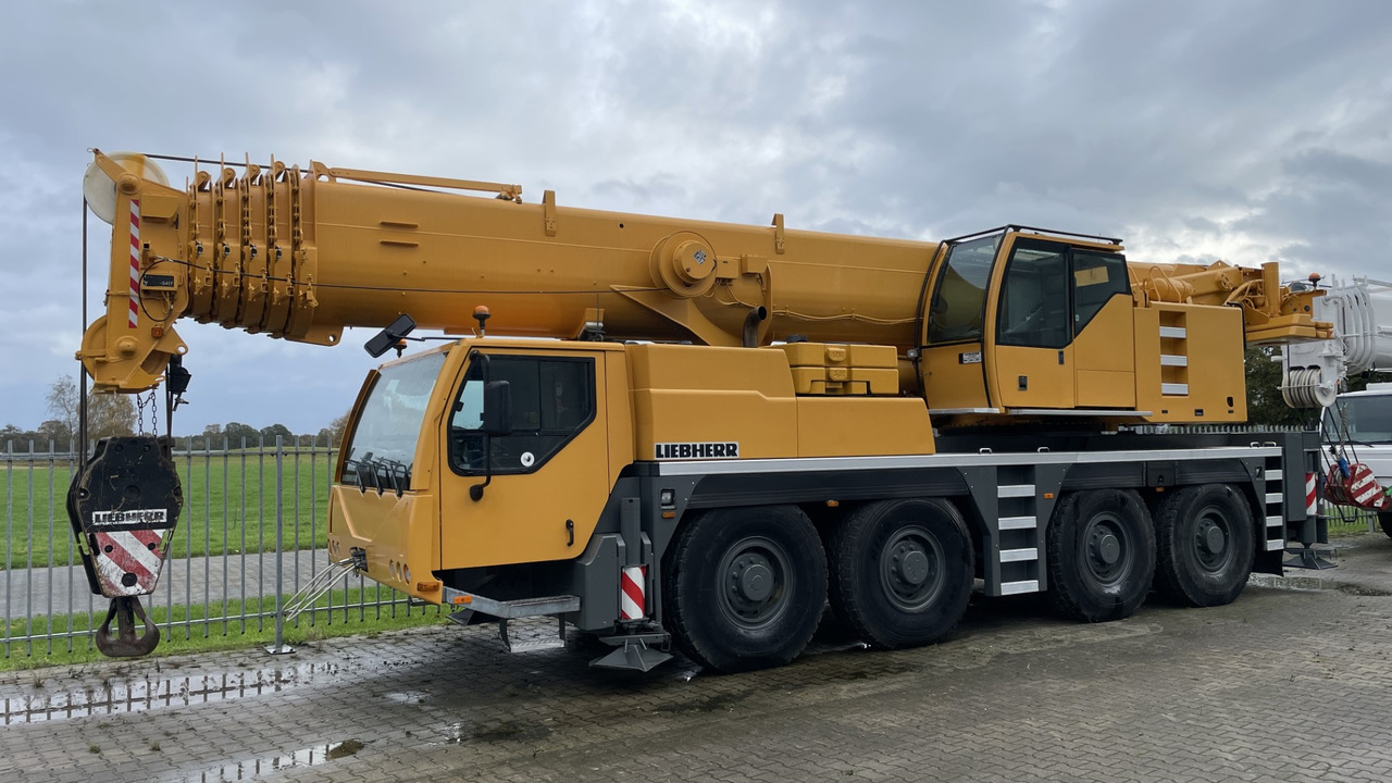 Mobile crane Liebherr LTM 1100-4.1