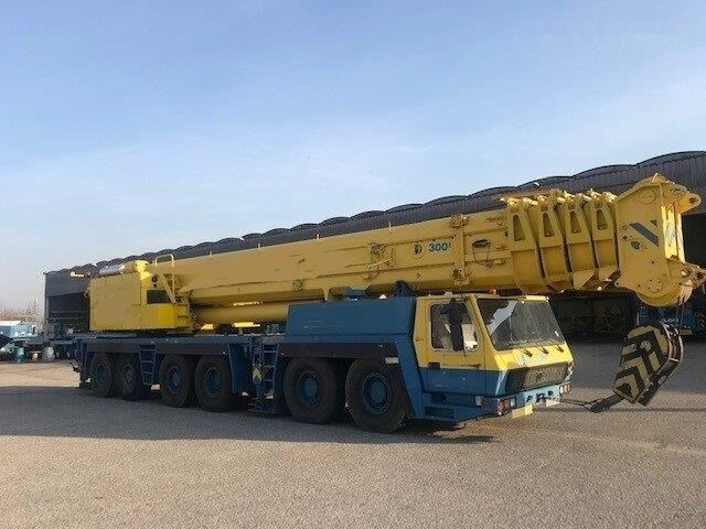 Mobile crane Grove GMK 6300