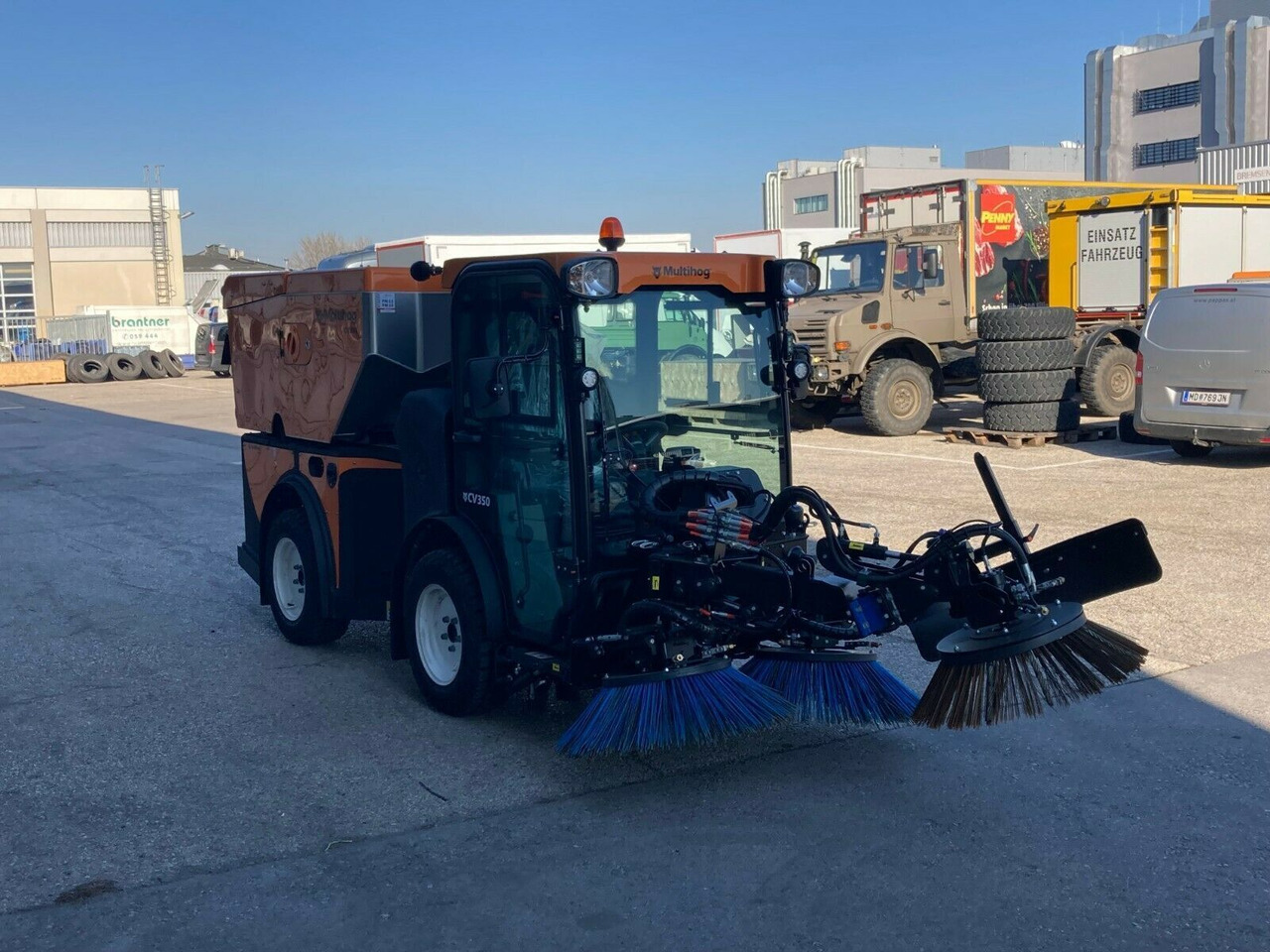 New Road sweeper Multihog CV350