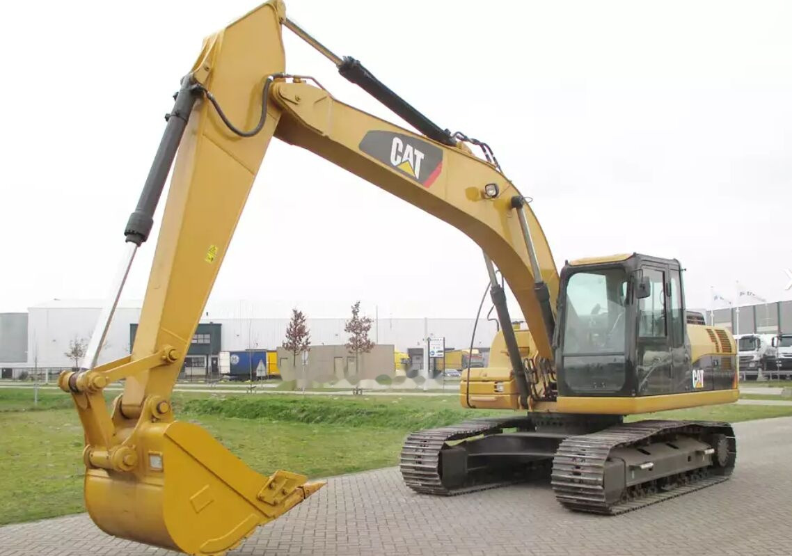 New Backhoe loader Caterpillar 323D3 Excavator