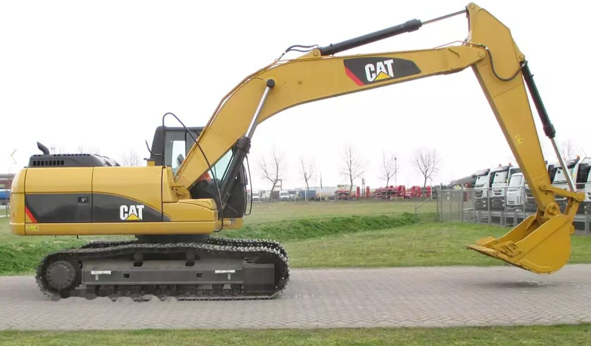 New Backhoe loader Caterpillar 323D3 Excavator