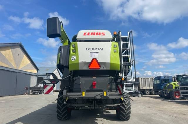 Combine harvester CLAAS Lexion 8700 Terra Trac