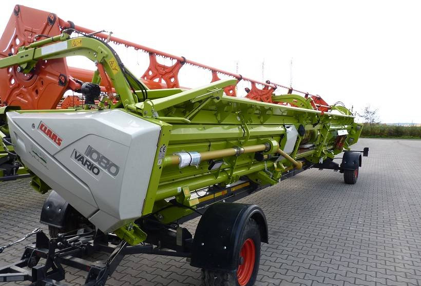 Combine harvester CLAAS Lexion 8800 TT