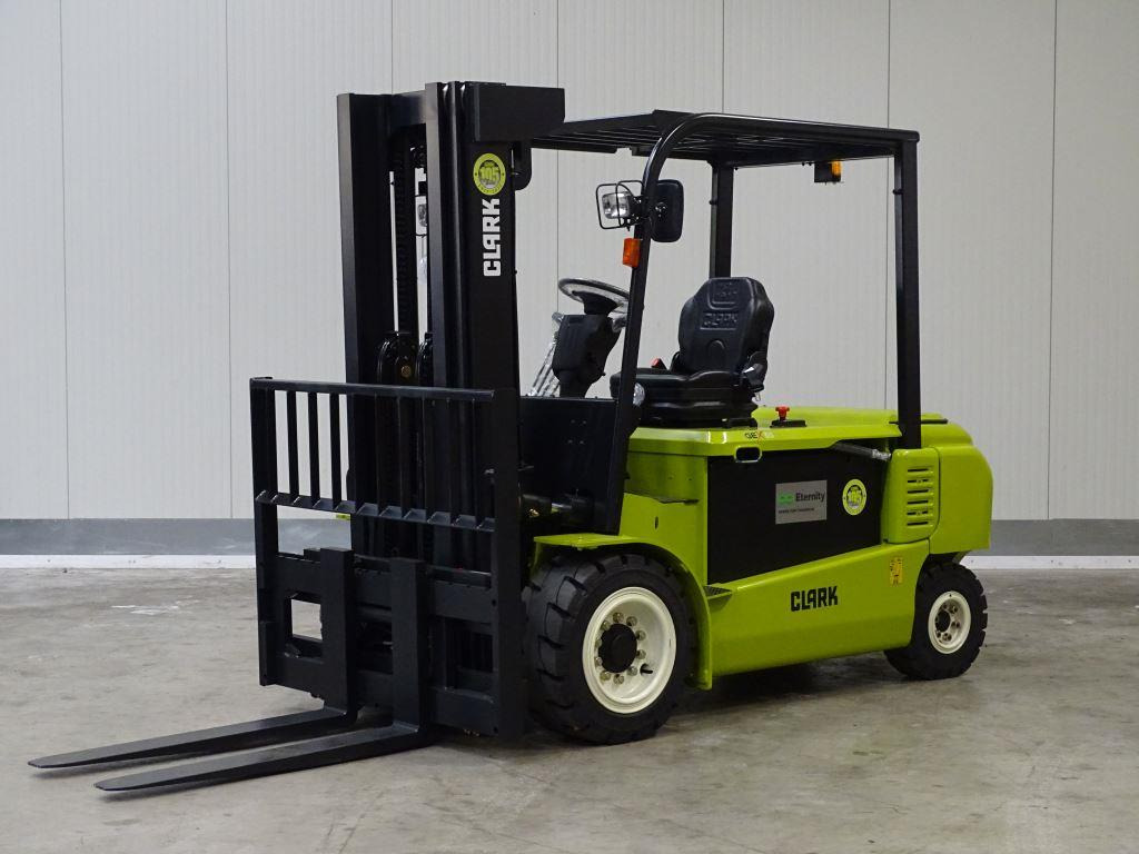 Electric forklift – rent Clark GEX50