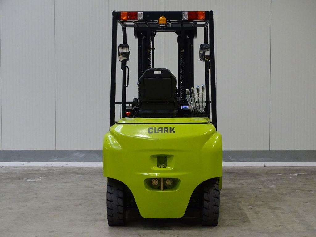 Electric forklift – rent Clark GEX50