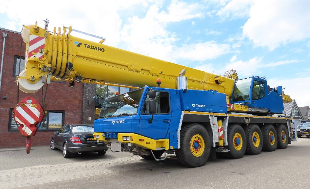 All terrain crane Tadano Faun ATF 110 G-5