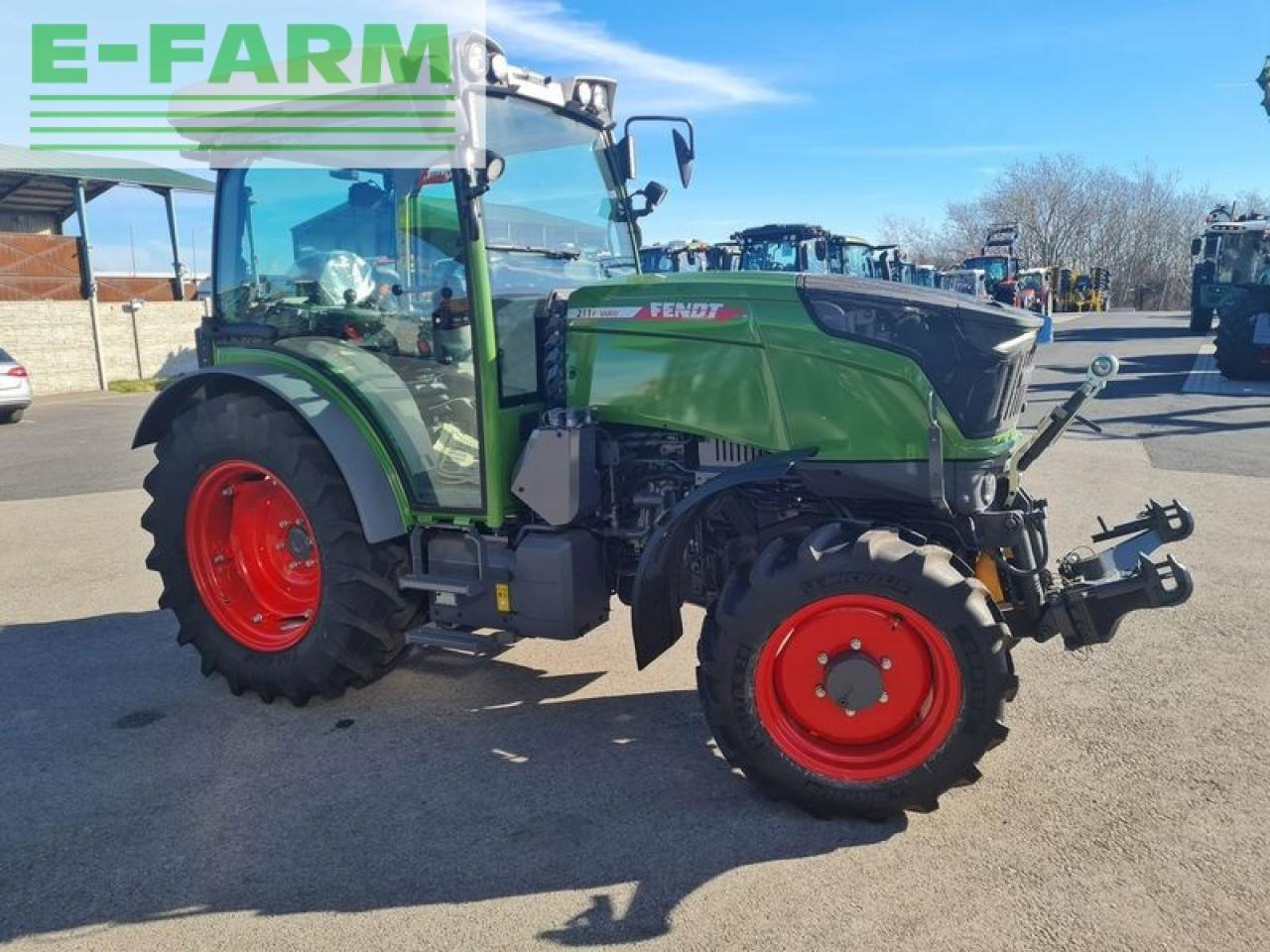 Farm tractor Fendt 211 vario f