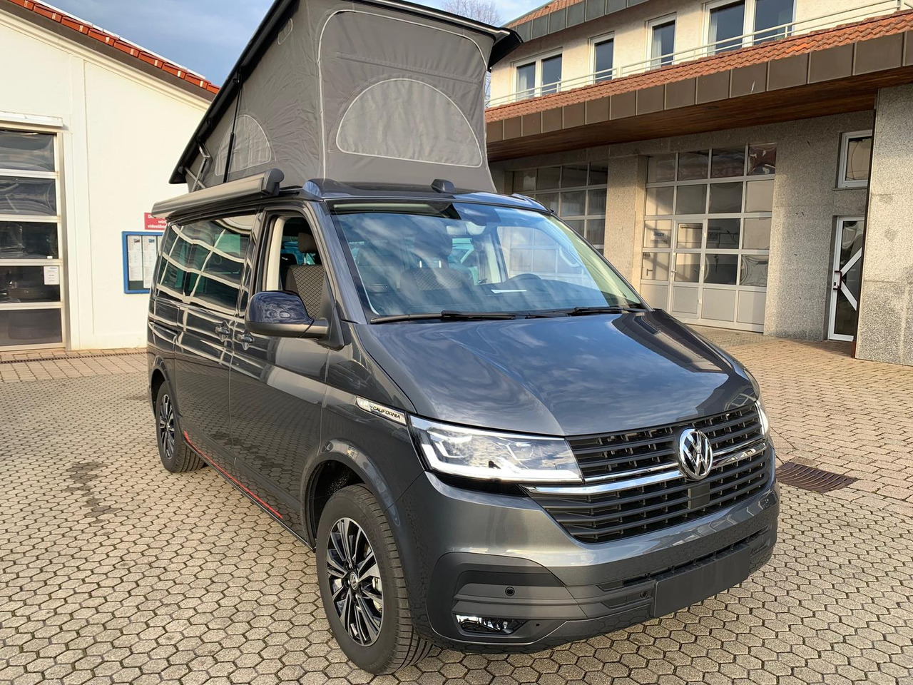 Camper van VW T6.1 Cali Beach Camper Edition AHK Umluft-Standheizung