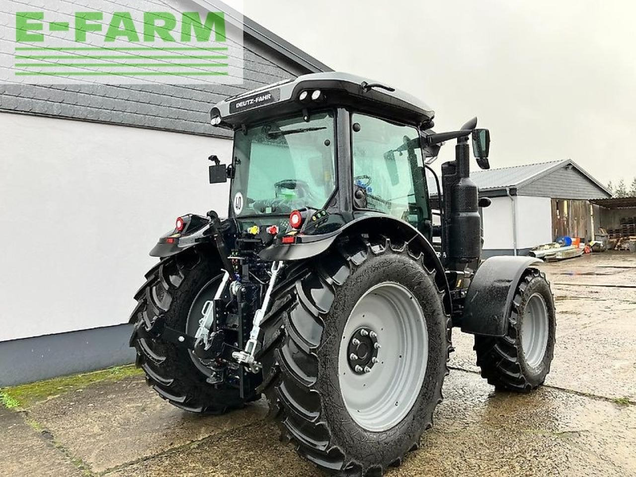 Farm tractor Deutz-Fahr 6125 c