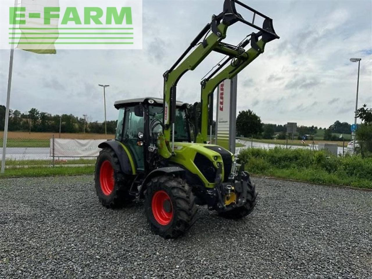 Farm tractor CLAAS elios 320 advanced