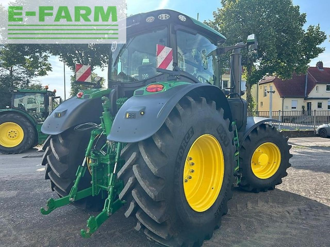 Farm tractor John Deere 6r250