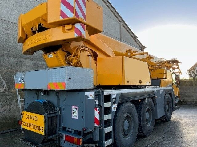 Mobile crane Liebherr LTM 1050-3.1