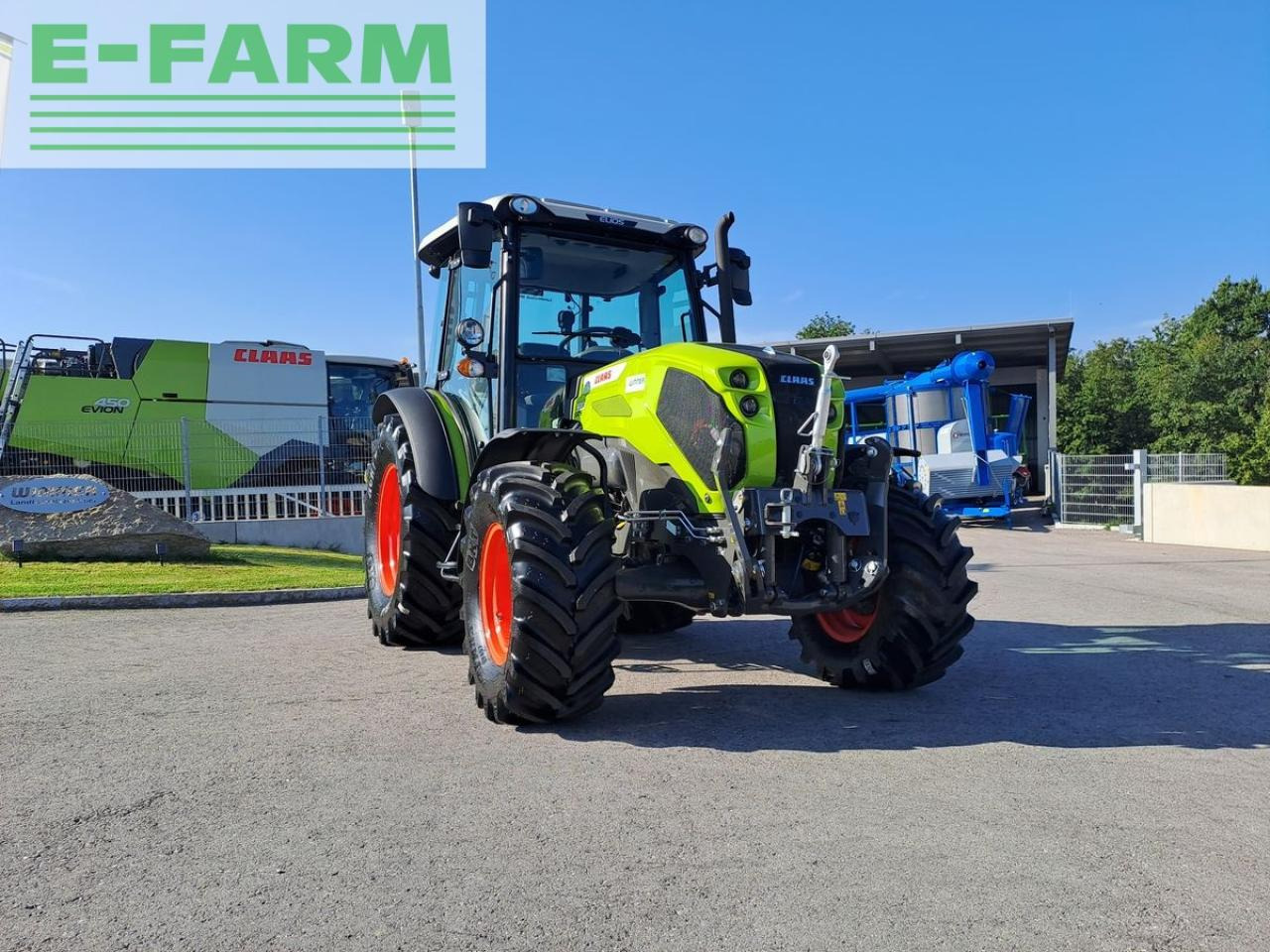 Farm tractor CLAAS elios 320