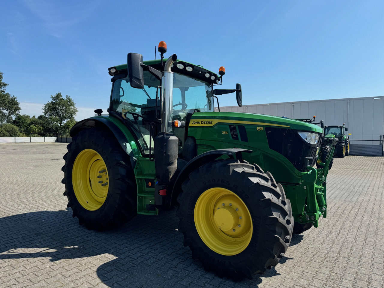 Farm tractor John Deere 6R155