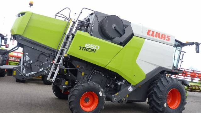 New Combine harvester Claas TRION 650/V770/ AUTOSLOPE/GPS PILOT