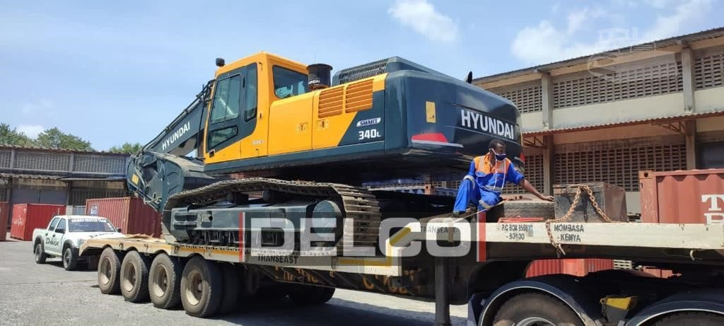 New Crawler excavator HYUNDAI ROBEX 340L SMART