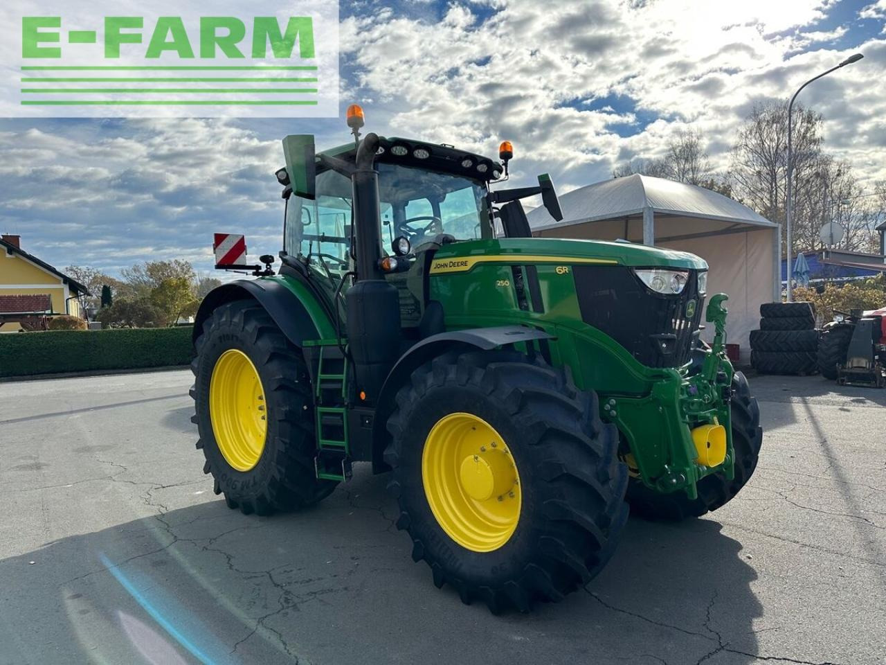 Farm tractor John Deere 6r 250