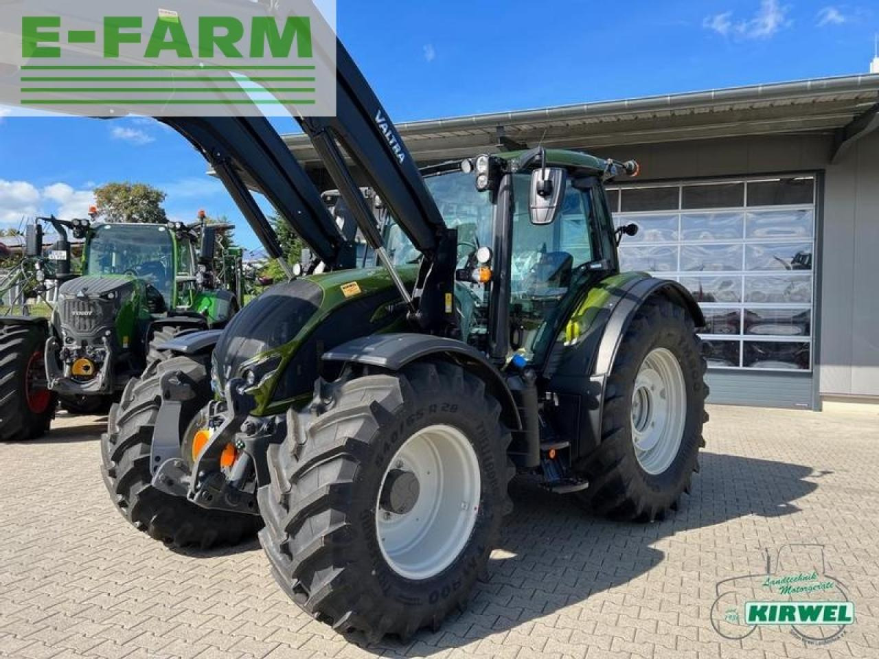 Farm tractor Valtra n 175 active