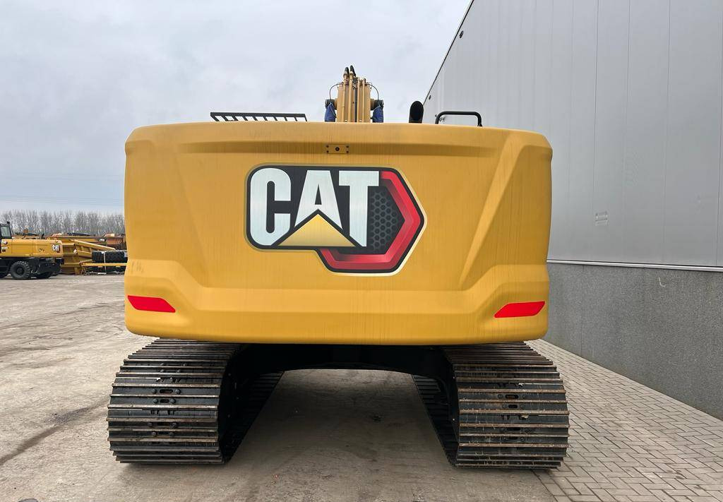 New Crawler excavator CAT 330GC (unused)