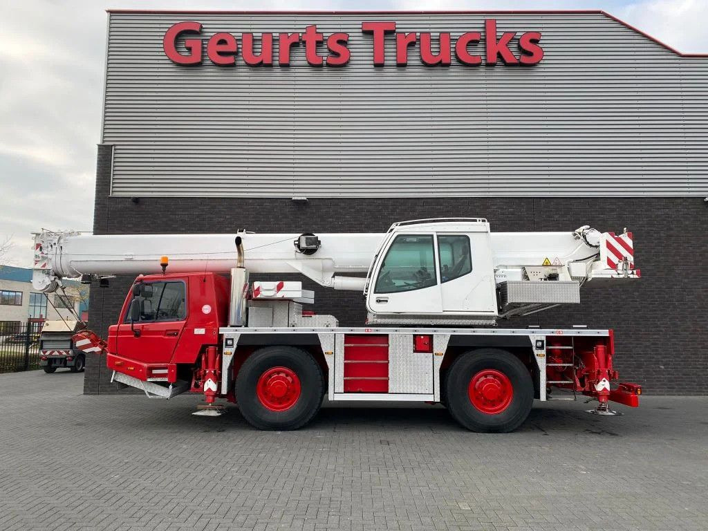 All terrain crane Tadano ATF 40G-2 KRAAN/KRAN/CRANE/GRUA