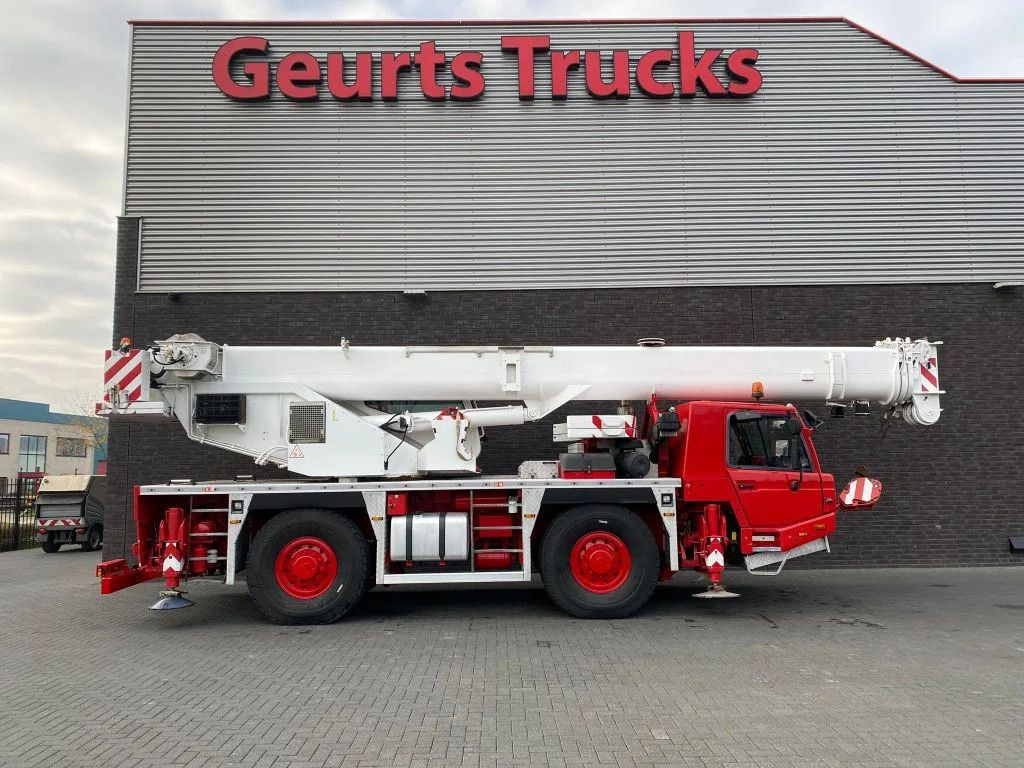 All terrain crane Tadano ATF 40G-2 KRAAN/KRAN/CRANE/GRUA