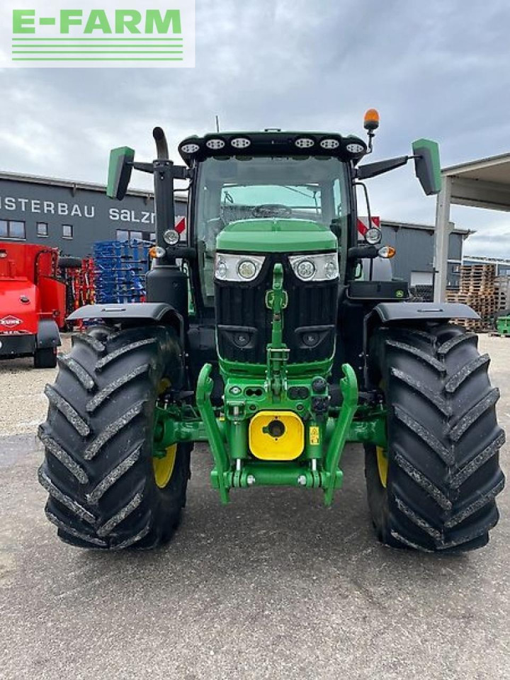 Farm tractor John Deere 6r 195