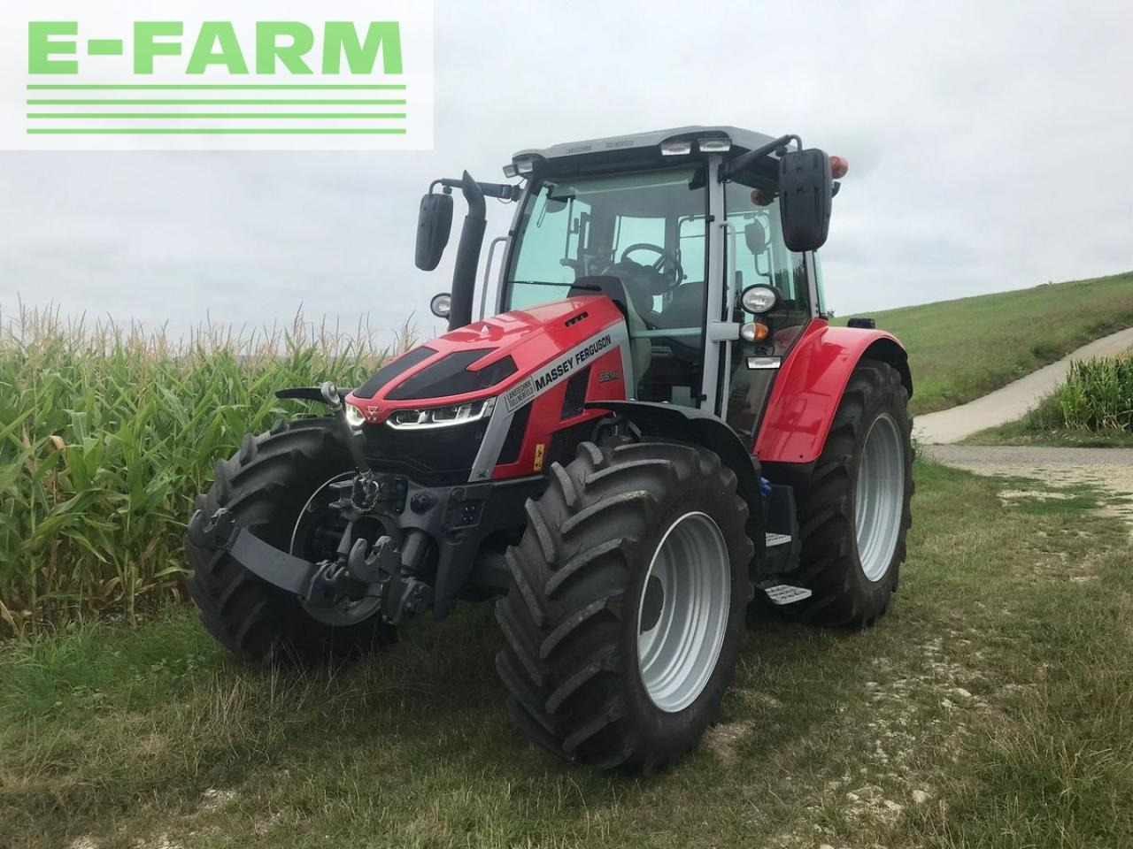 Farm tractor Massey Ferguson mf 5s.145 dyna-6 exclusive