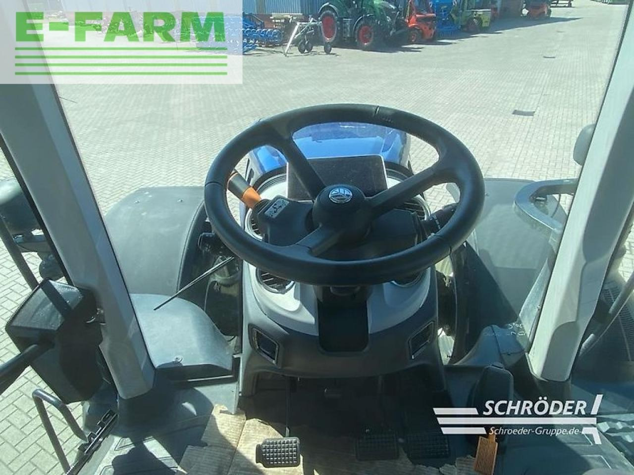 Farm tractor New Holland t 7.315 hd ac HD