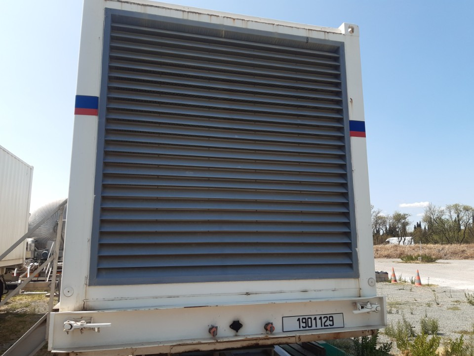 Caterpillar 1100 kVa (2000)