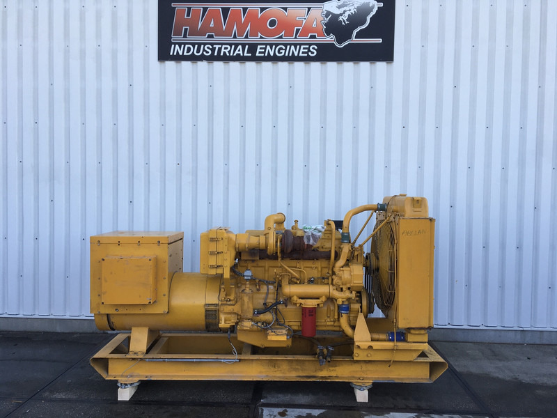 Caterpillar 225
